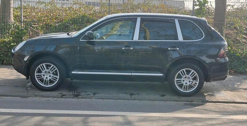 Gebraucht Porsche Cayenne 250 PS (183 kW) 2004 Schwarz SUV