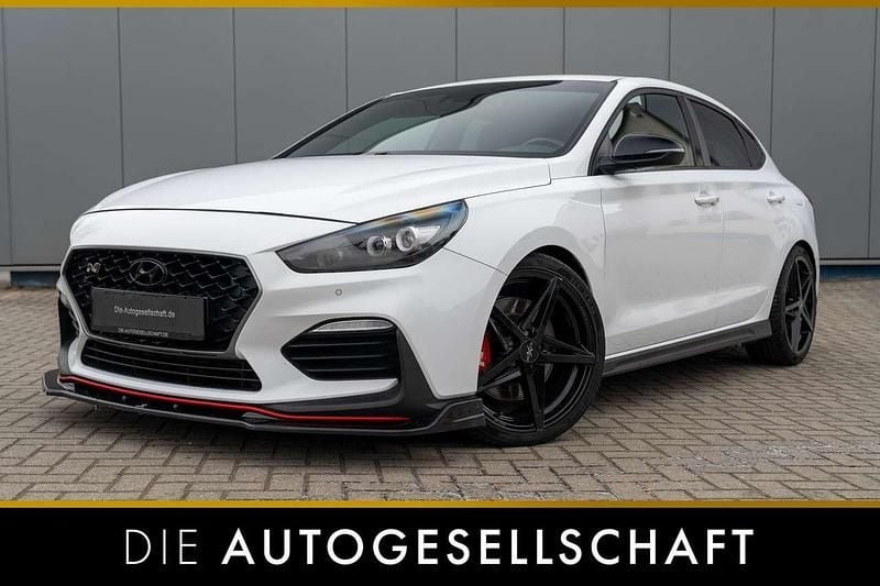 Polar white / sol Gebraucht 2020 Hyundai i30 N Performance Limousine | 21.990 € (Guter Preis) - Bild 1/2