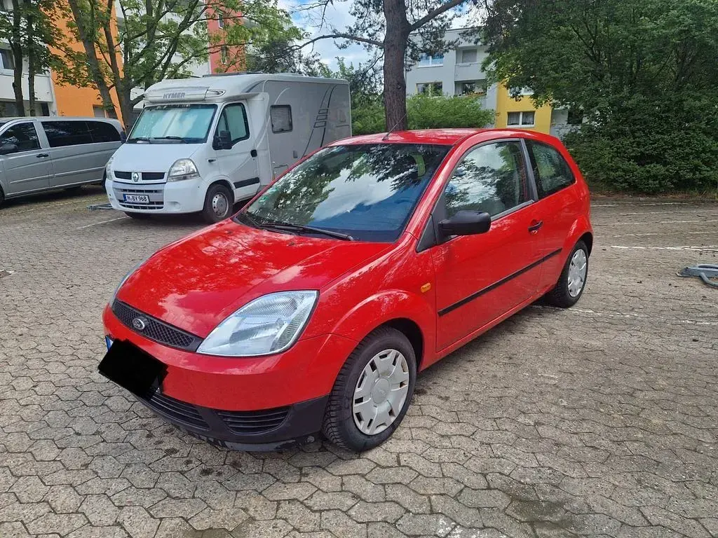 Gebraucht Ford Fiesta 69 PS (50 kW) 2002 Rot Kleinwagen
