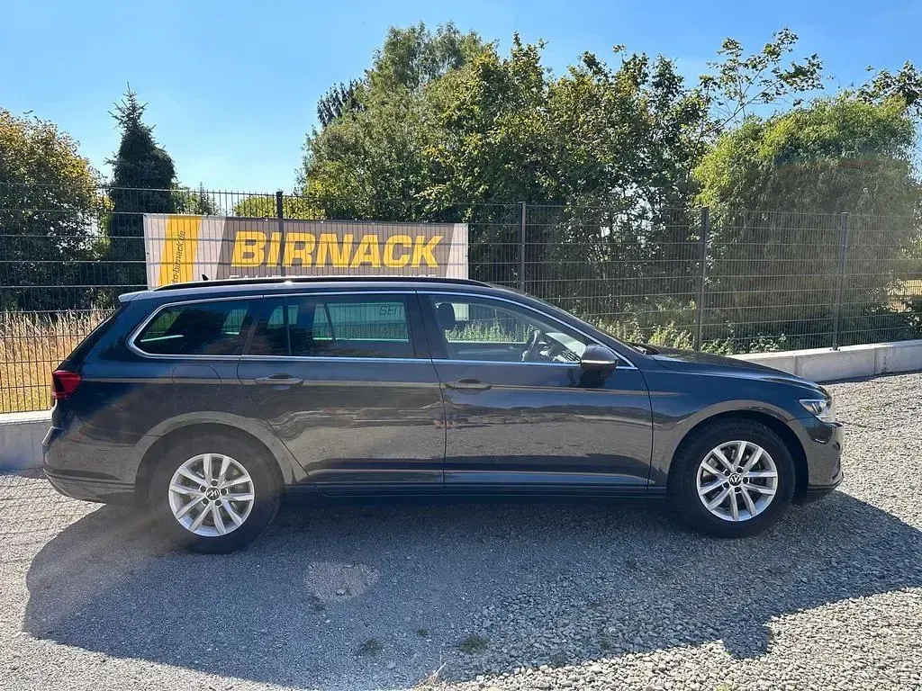 Gebraucht VW Passat Business 150 PS (110 kW) 2024 Grau Kombi