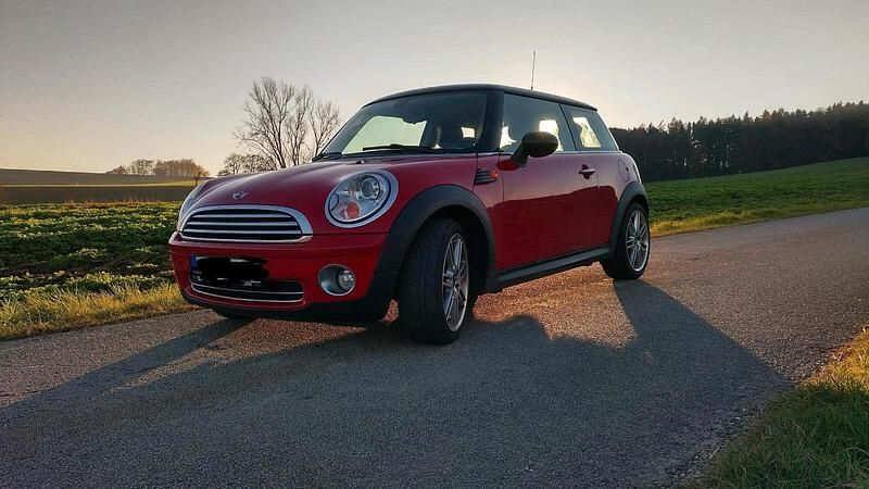 Usata Mini Cooper 120 CV (88 kW) 2009 Rosso Utilitaria