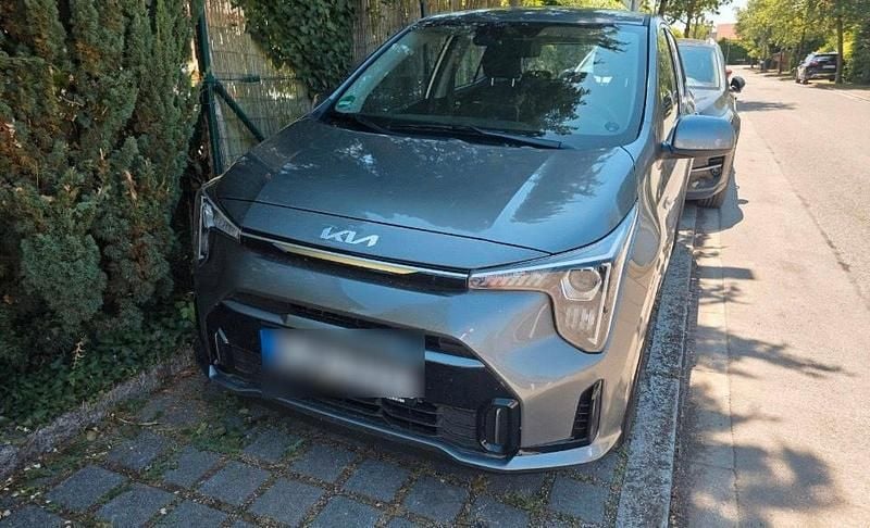 Grau Gebraucht 2025 Kia Picanto Kleinwagen | 14.800 € (Superpreis) - Bild 1/4