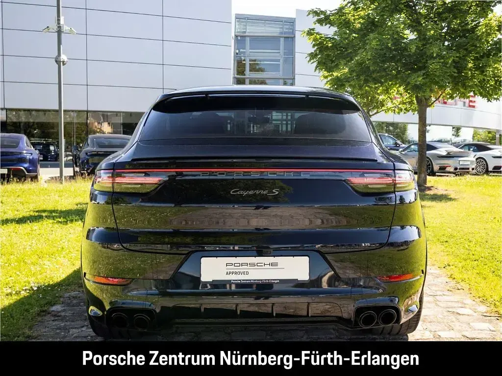 Gebraucht Porsche Cayenne S Platinum Edition 441 PS (324 kW) 2023 Blau SUV