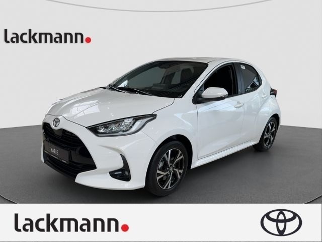Weiss Neu 2025 Toyota Yaris Hybrid Limousine | 24.980 € (Guter Preis) - Bild 1/4