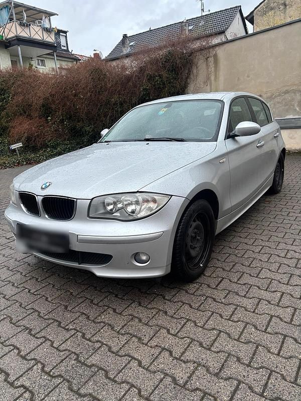 Gebraucht BMW 116 116 PS (85 kW) 2006 Silber Kleinwagen
