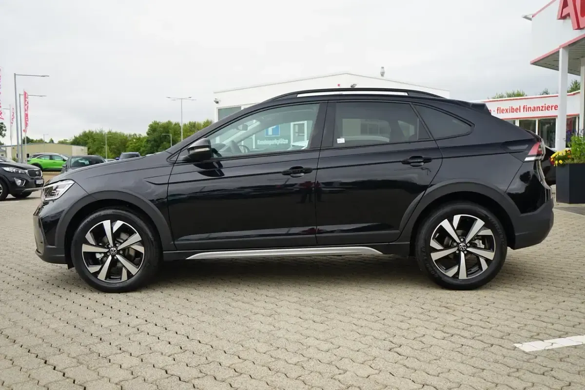 Neu VW Taigo 150 PS (110 kW) 2026 Schwarz SUV