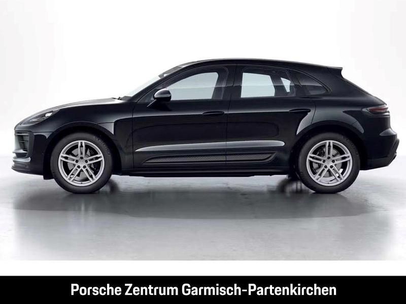 Gebraucht Porsche Macan 265 PS (194 kW) 2023 Schwarz SUV