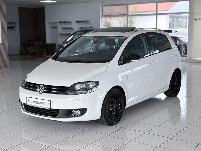 Gebraucht VW Golf VI Style 122 PS (89 kW) 2011 Weiß Kleinwagen