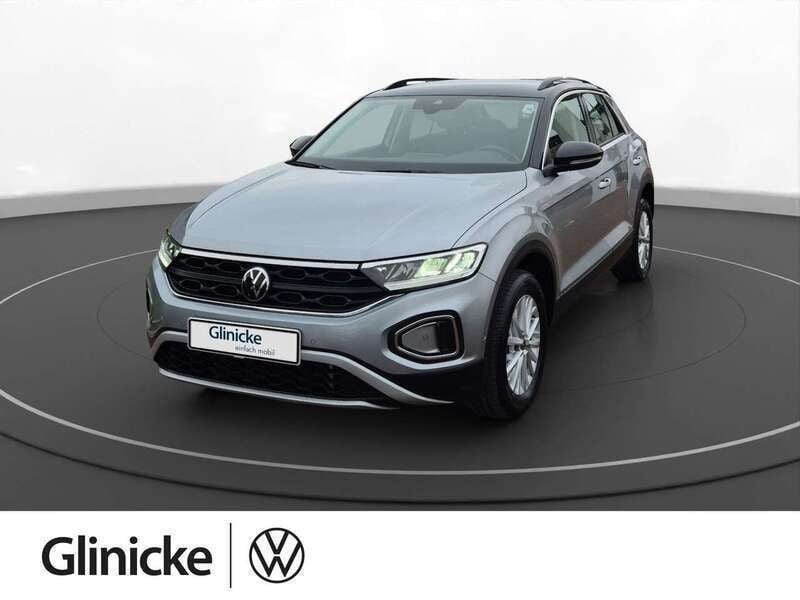Pyrit silber metallic Gebraucht 2023 VW T-Roc Life SUV | 25.970 € (Guter Preis) - Bild 1/4