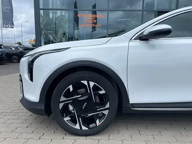 Neu Kia XCeed Spirit 150 PS (110 kW) 2026 Deluxeweiß metallic SUV