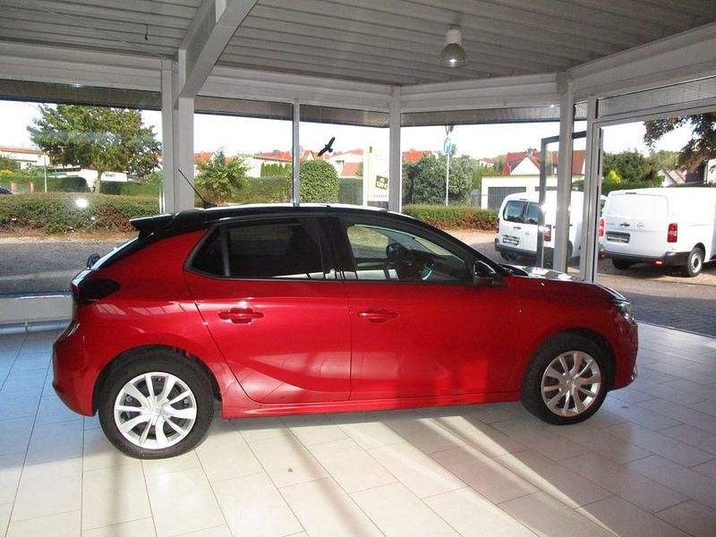 Gebraucht Opel Corsa-e 100 kW (136 PS) 2024 Rot Kleinwagen