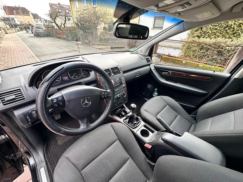 Gebraucht Mercedes A170 Elegance 116 PS (85 kW) 2008 Schwarz Kleinwagen