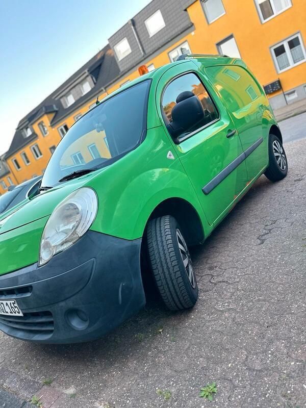 Grün Gebraucht 2012 Renault Kangoo Van / Kleinbus | 2.800 € (Superpreis) - Bild 1/4