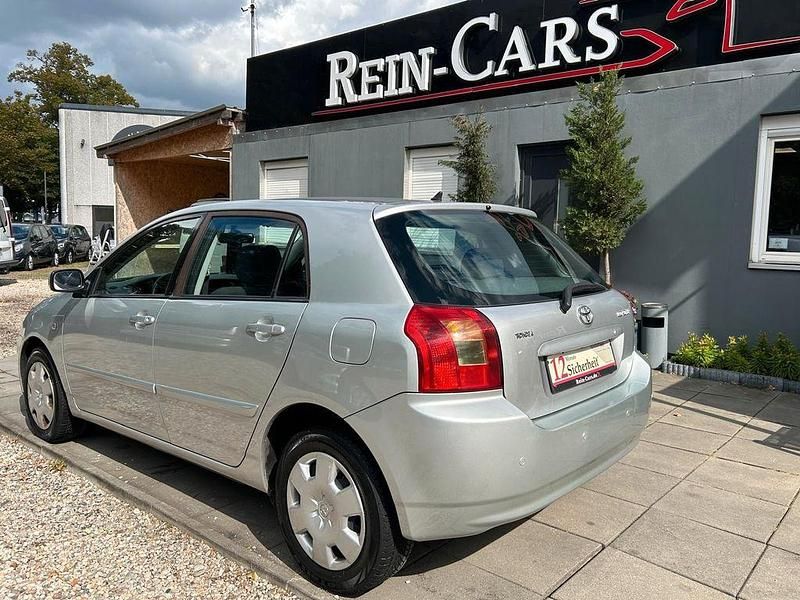 Gebraucht Toyota Corolla 110 PS (80 kW) 2002 Silber Limousine