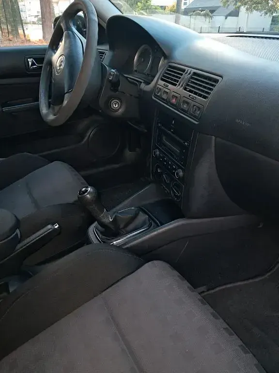 Gebraucht VW Golf IV Highline 101 PS (74 kW) 2005 Schwarz Kombi