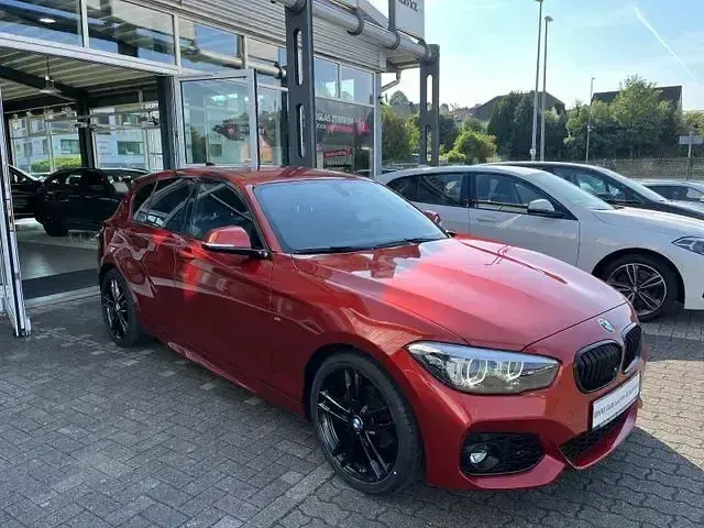 Gebraucht BMW 118 M Sport 136 PS (100 kW) 2019 Orange Limousine