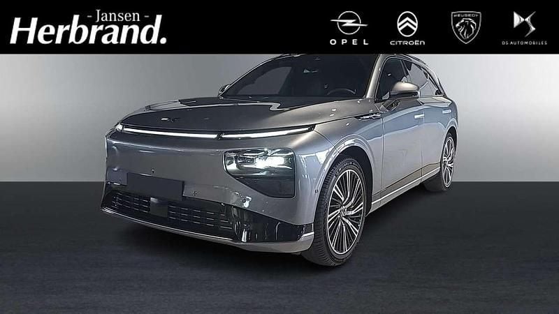 Grau Neu 2025 XPENG G9 AWD Performance SUV | 72.990 € (Fairer Preis) - Bild 1/4