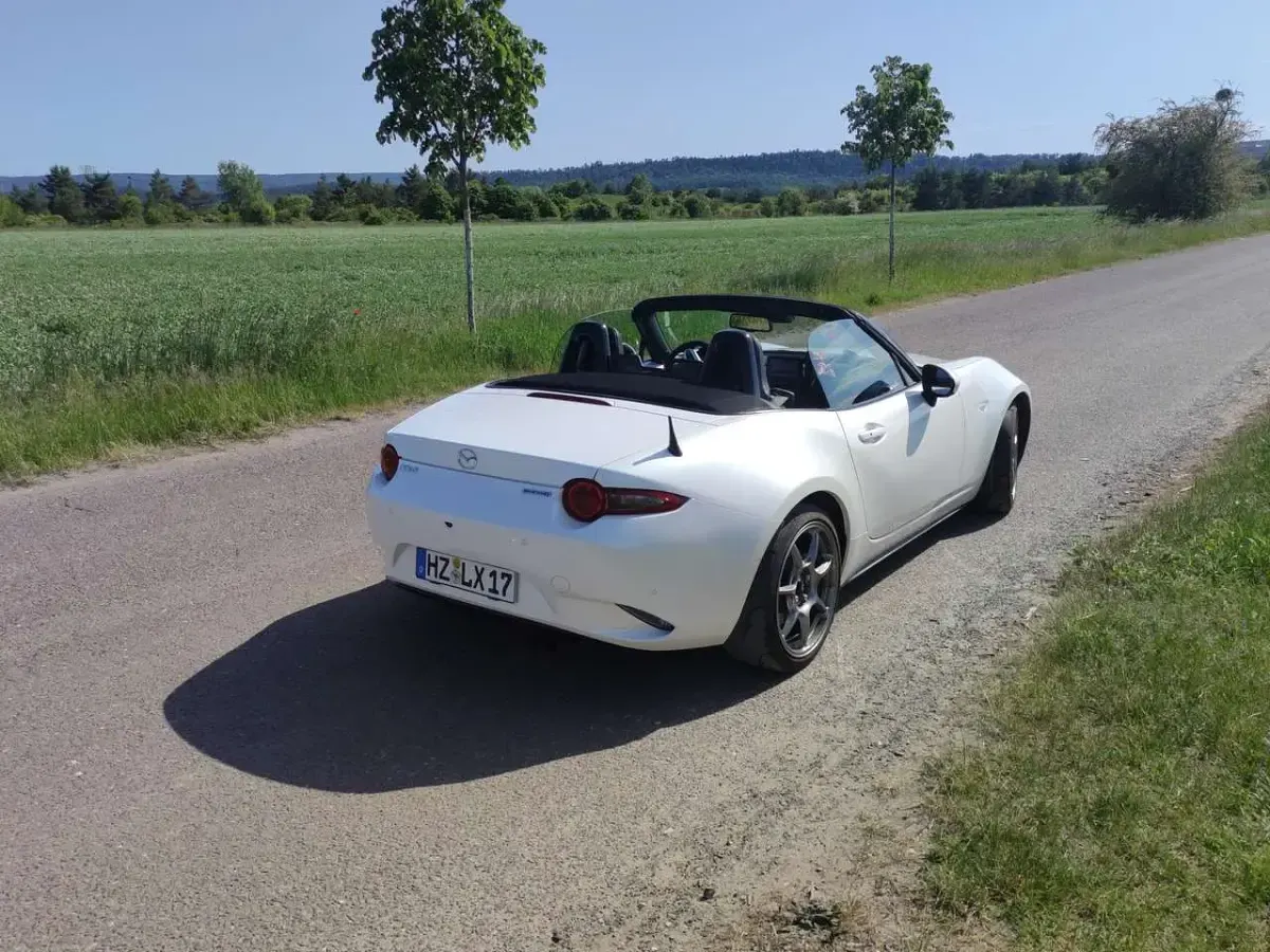 Gebraucht Mazda MX5 Selection 184 PS (135 kW) 2021 Weiß Cabrio