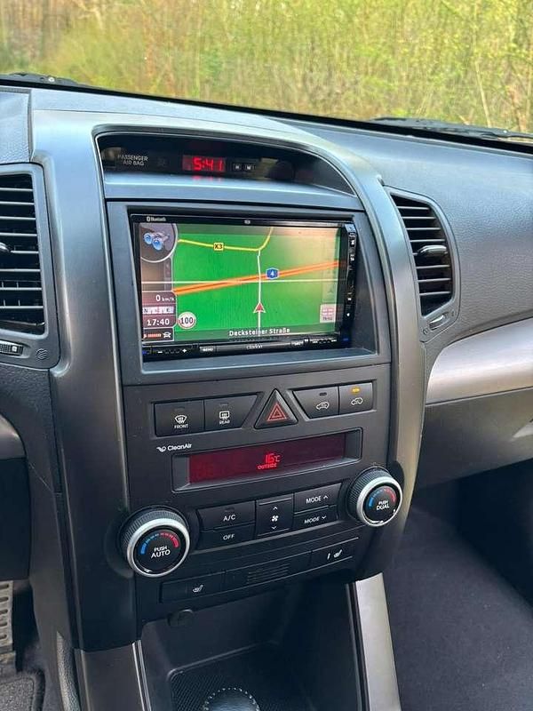 Gebraucht Kia Sorento Vision 197 PS (144 kW) 2010 Silber SUV