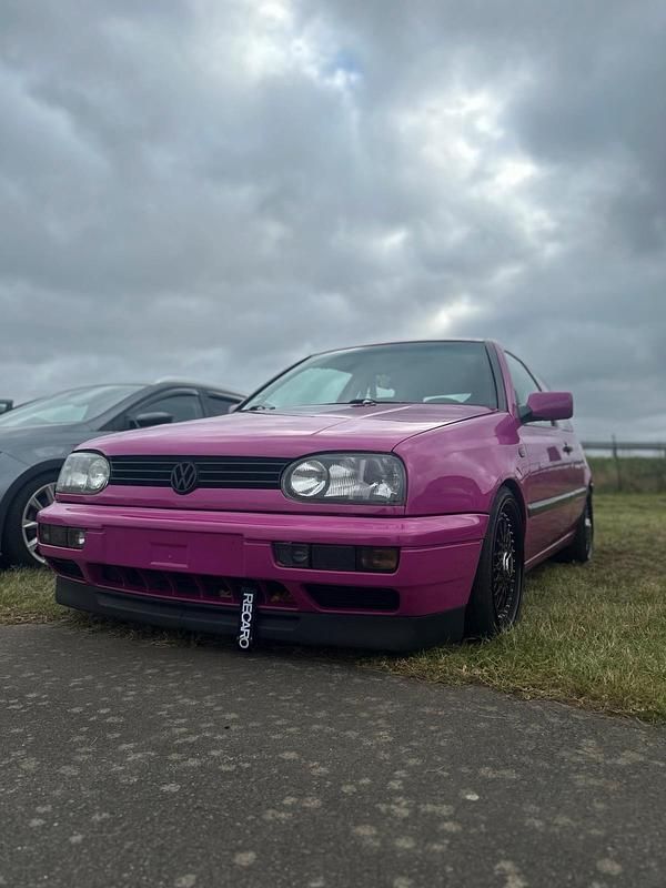 Andere farben Gebraucht 1992 VW Golf III GT Kleinwagen | 2.600 € - Bild 1/4