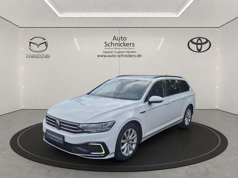 Weiß Gebraucht 2021 VW Passat GTE Limousine | 20.990 € (Guter Preis) - Bild 1/4