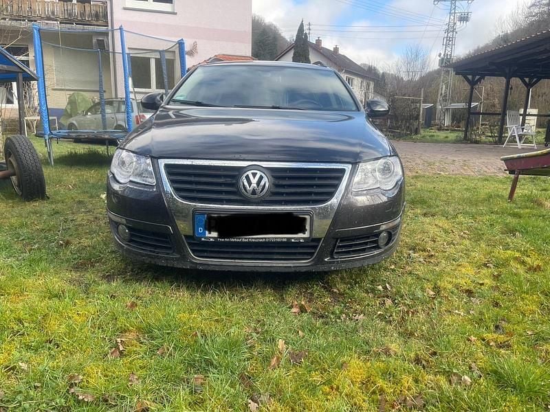 Second-hand VW Passat 140 CP (102 kW) 2006 Negru Break