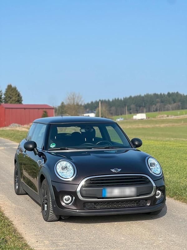 Gebraucht Mini Cooper 75 PS (55 kW) 2014 Braun Kleinwagen