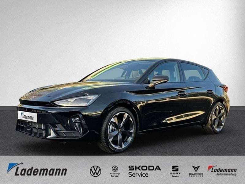 Mitternachtsschwarz Gebraucht 2025 Cupra Leon Limousine | 29.429 € (Superpreis) - Bild 1/4