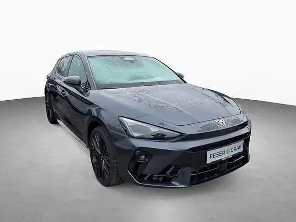 Neu Cupra Leon 300 PS (220 kW) 2026 Magnetic grau Limousine