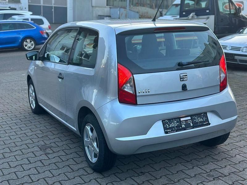 Gebraucht Seat Mii Reference 60 PS (44 kW) 2015 Silber Kleinwagen