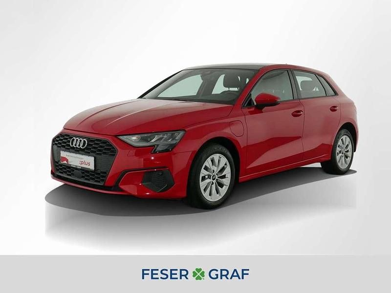 Tangorot metallic Gebraucht 2022 Audi A3 e-tron Kleinwagen | 24.449 € (Fairer Preis) - Bild 1/4