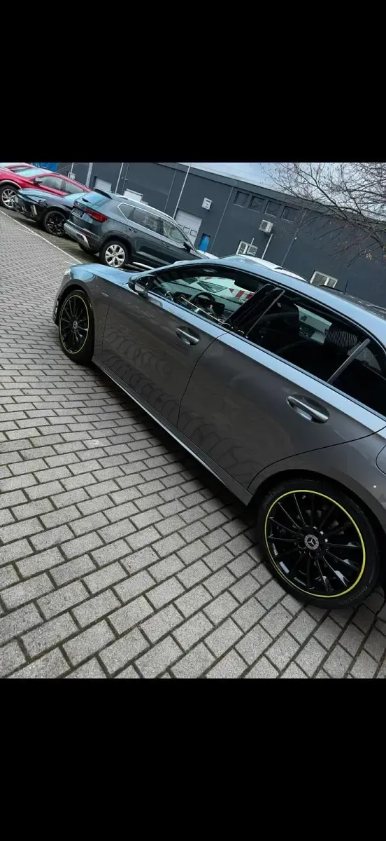 Gebraucht Mercedes A250 AMG Edition 1 225 PS (165 kW) 2018 Grau Kleinwagen