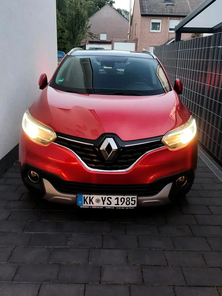 Używany Renault Kadjar XMOD 110 KM (80 kW) 2016 Czerwony SUV