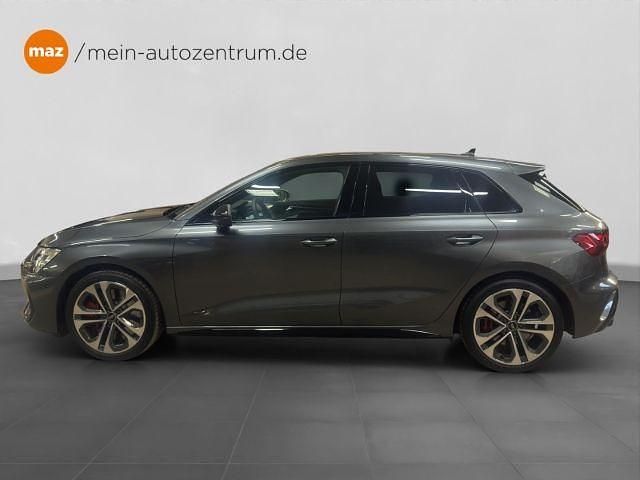 Gebraucht Audi S3 Ambiente 333 PS (244 kW) 2024 Daytonagrau perleffekt Limousine
