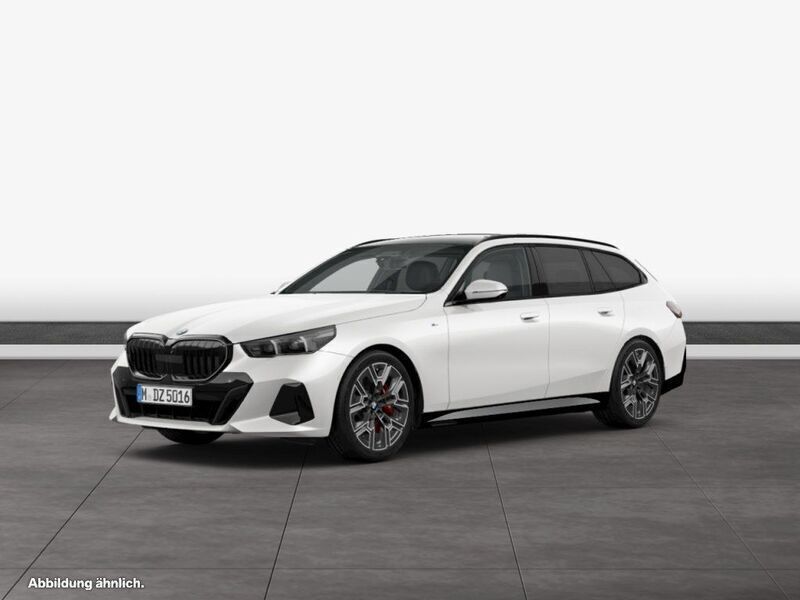 Weiß Neu 2025 BMW 540 M Sport Kombi | 79.990 € - Bild 1/4