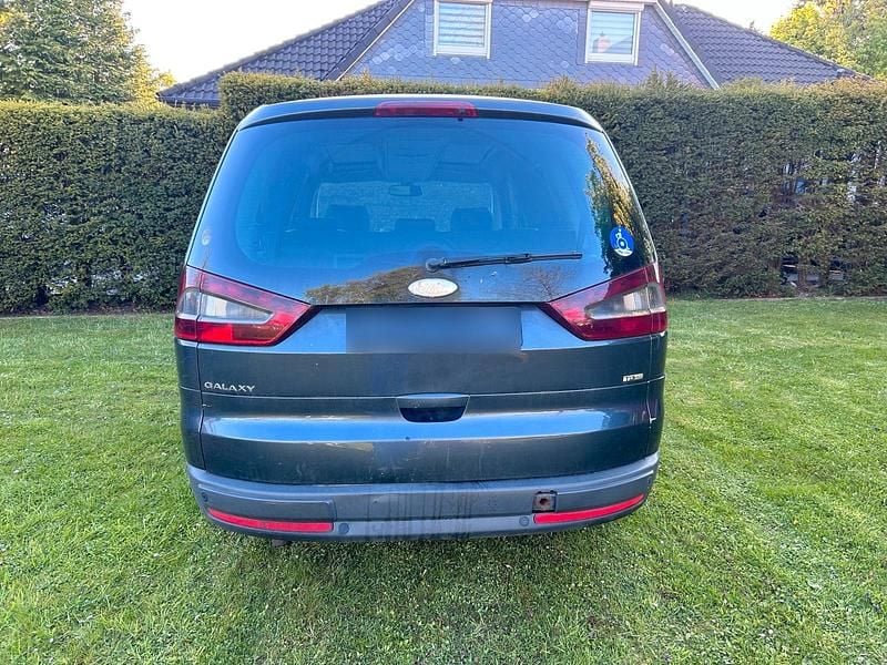 Gebraucht Ford Galaxy 140 PS (102 kW) 2007 Grau Van / Kleinbus