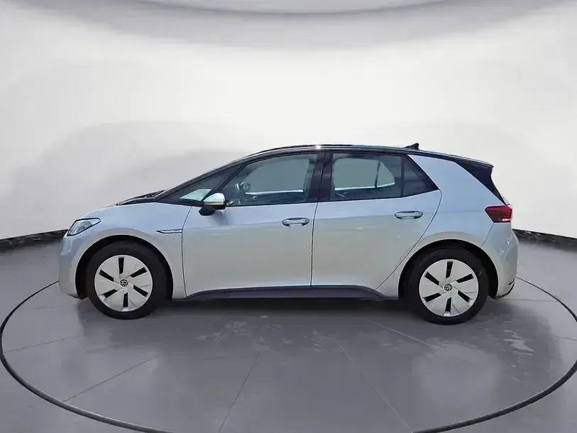 Używany VW ID.3 Pro 107 kW (146 KM) 2022 Srebrny Hatchback