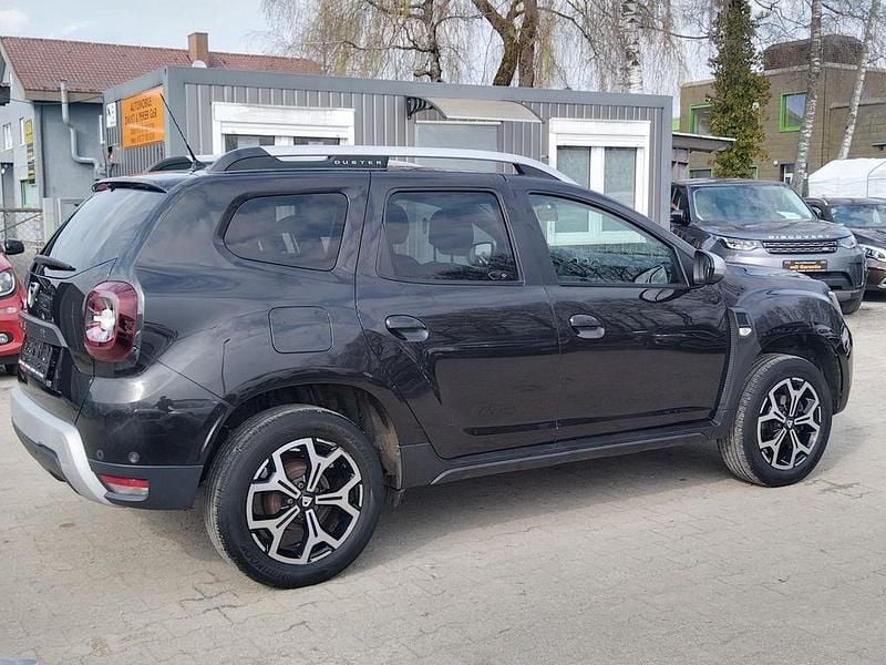 Gebraucht Dacia Duster Comfort 131 PS (96 kW) 2019 Schwarz SUV
