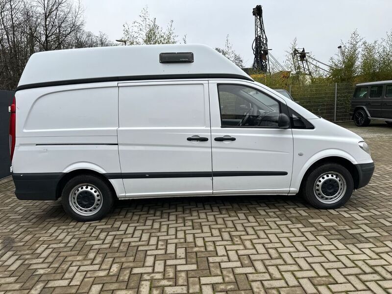 Weiß Gebraucht 2009 Mercedes Vito Van / Kleinbus | 5.500 € (Superpreis) - Bild 1/4