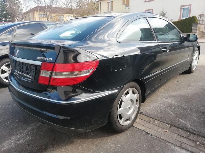 Gebraucht Mercedes CLC200 184 PS (135 kW) 2008 Schwarz Kleinwagen