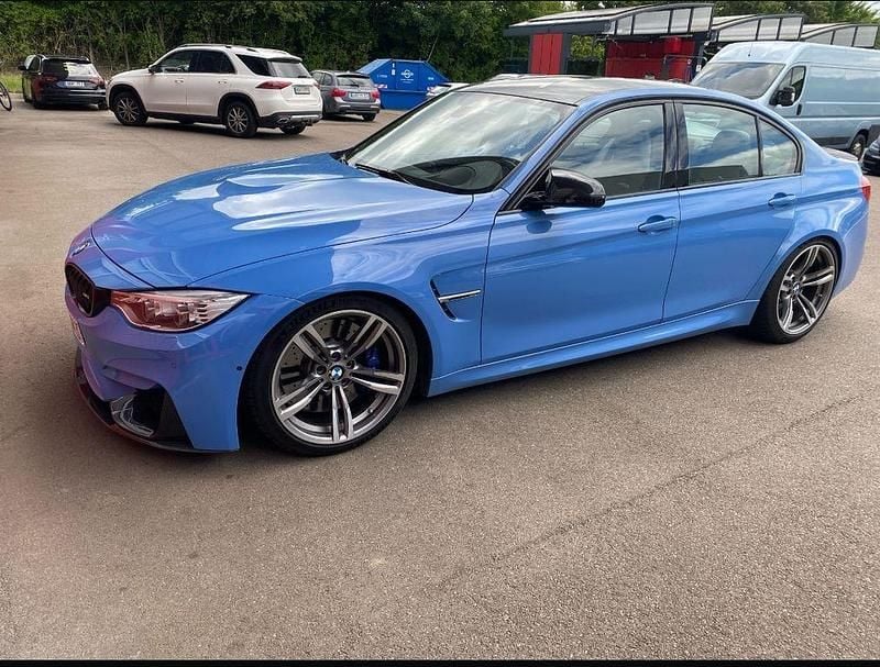 Blau Gebraucht 2014 BMW M3 Performance Limousine | 69.500 € (Teuer) - Bild 1/4
