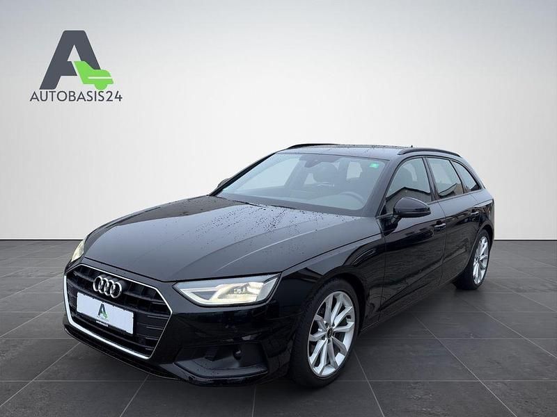 Brillantschwarz Gebraucht 2022 Audi A4 Business Kombi | 25.900 € (Guter Preis) - Bild 1/4