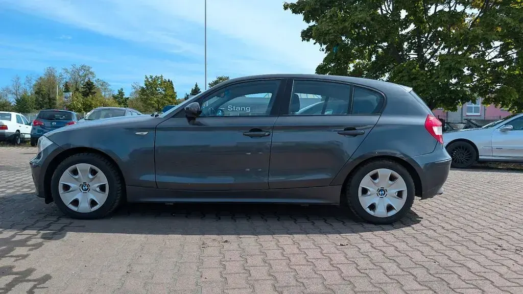 Gebraucht BMW 116 116 PS (85 kW) 2004 Grau Kleinwagen