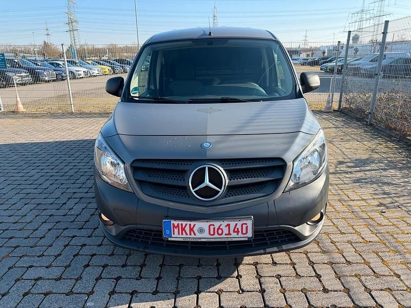 Gebraucht Mercedes Citan 109 90 PS (66 kW) 2017 Delfingrau Abholung
