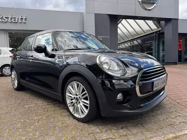 Gebraucht Mini Cooper 136 PS (100 kW) 2017 Schwarz Kleinwagen