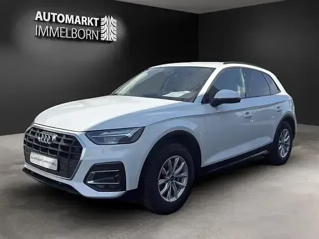 Gebraucht Audi Q5 Basis 305 PS (224 kW) 2022 Gletscherweiss SUV