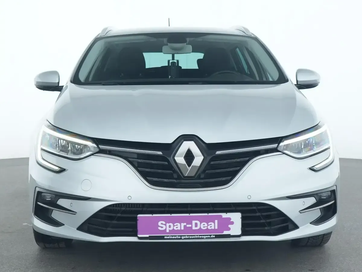Gebraucht Renault Mégane II Zen 116 PS (85 kW) 2022 Silber Limousine