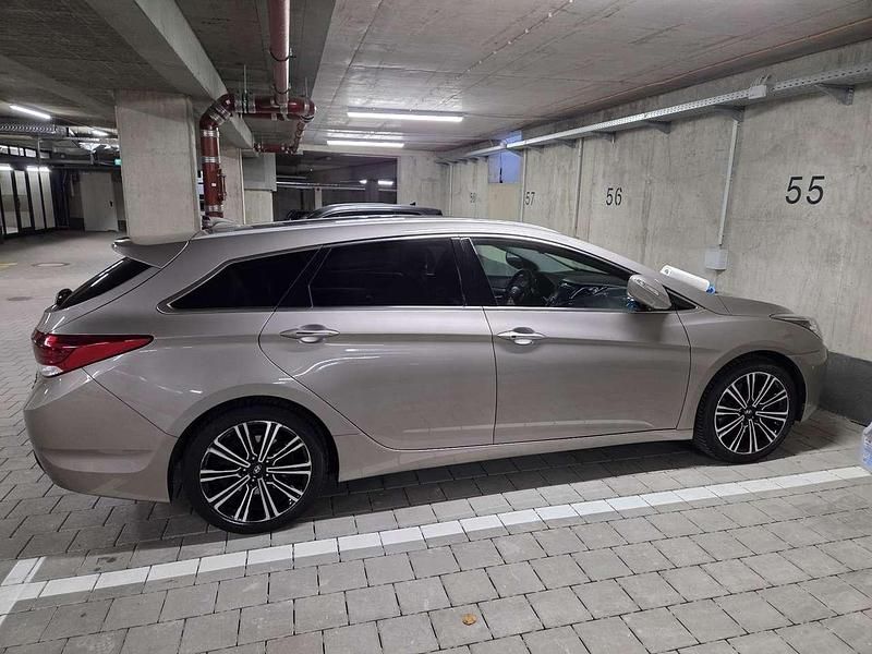 Gebraucht Hyundai i40 Style 116 PS (85 kW) 2015 Kombi