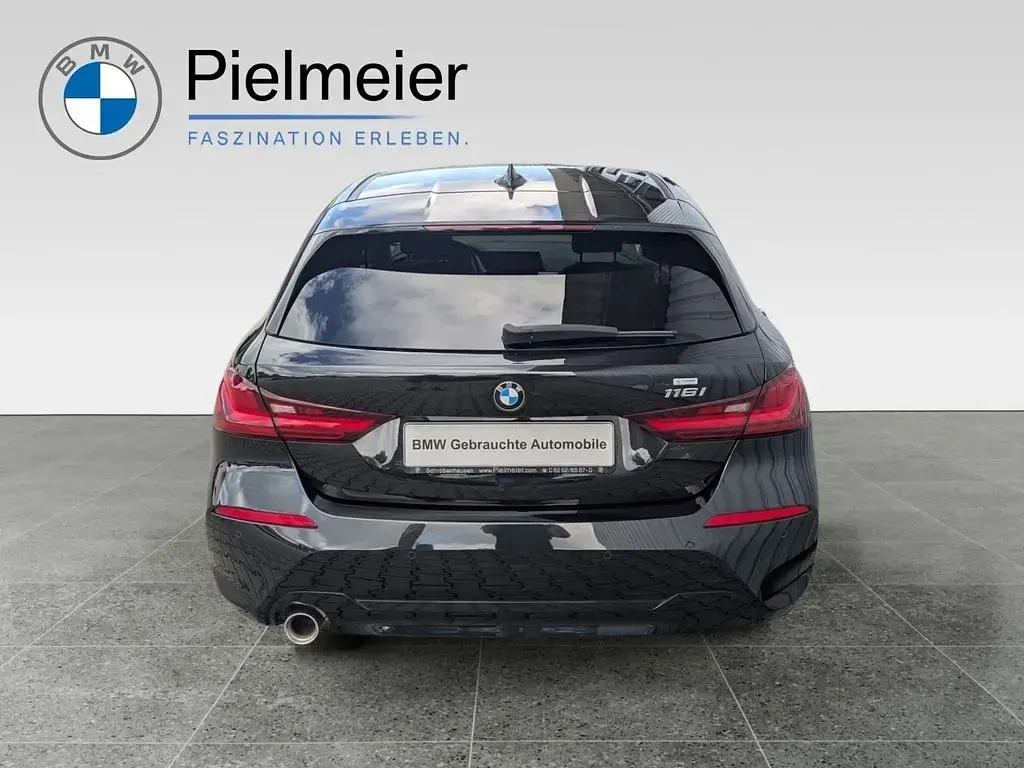Gebraucht BMW 116 Advantage 109 PS (80 kW) 2024 Schwarz Kleinwagen