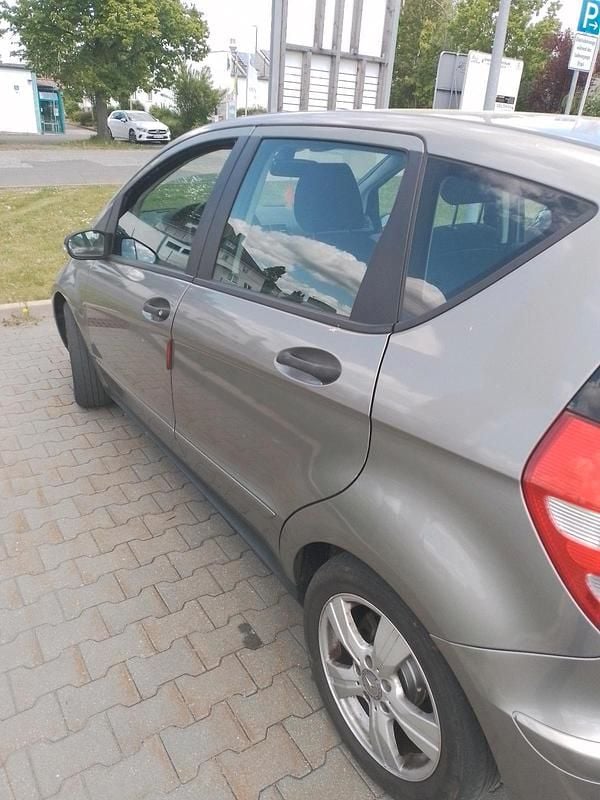 Gebraucht Mercedes A180 2007 Silber Kleinwagen